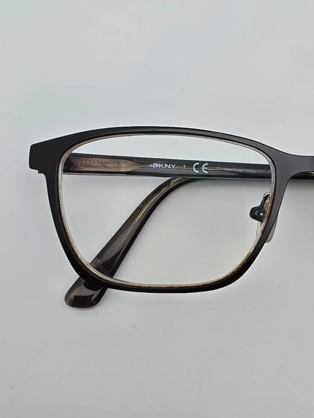 DKNY Donna Karan DY5650 1004 Black Cat Eye Eyeglasses Frame 53-16-140